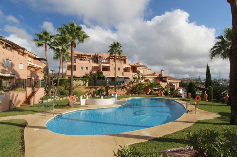 Apartment - Penthouse for sale in Riviera del Sol