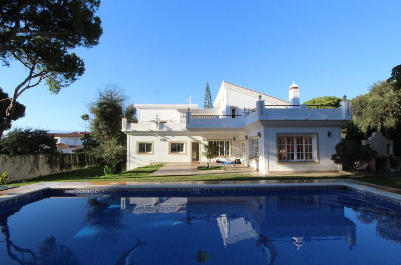 House - Detached Villa for sale in Hacienda Las Chapas