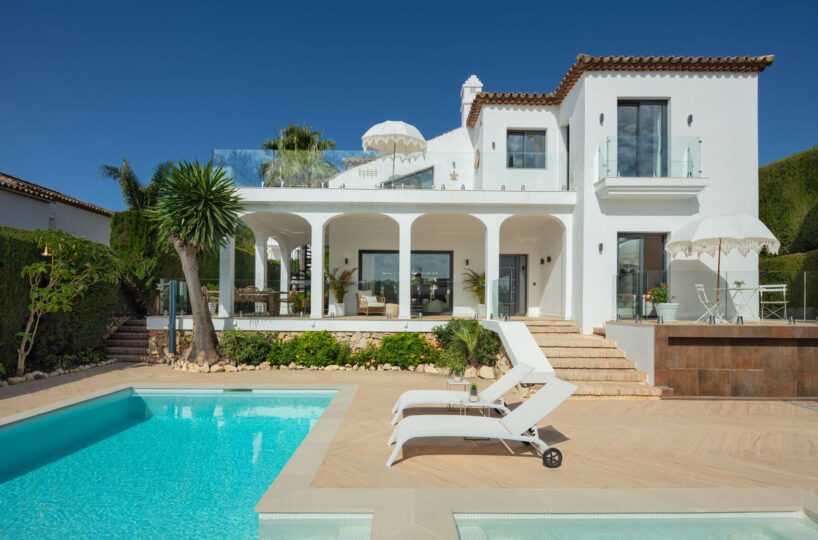 House - Detached Villa for sale in Nueva Andalucía