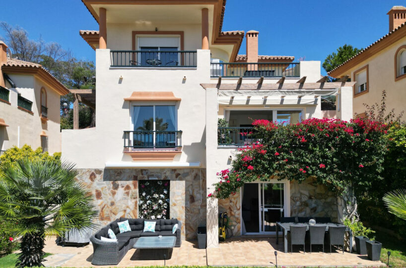 House - Detached Villa for sale in Riviera del Sol