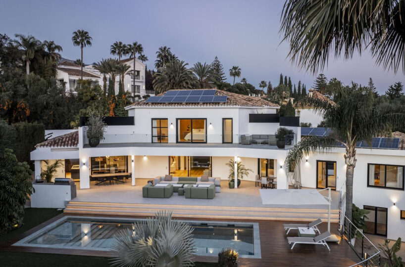 House - Detached Villa for sale in Marbella