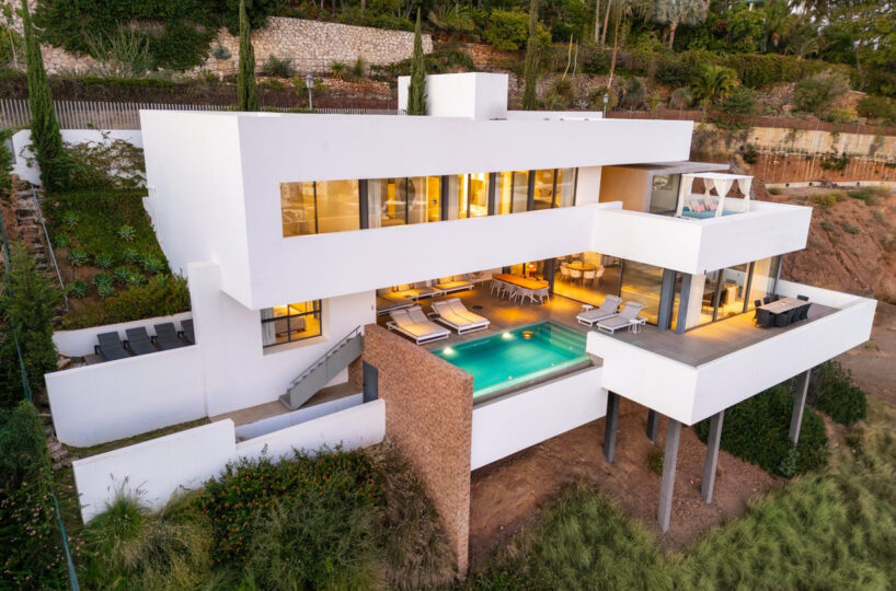 House - Detached Villa for sale in La Quinta