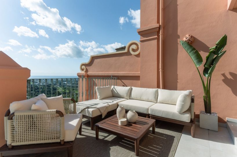 Apartment - Duplex for sale in Monte Halcones