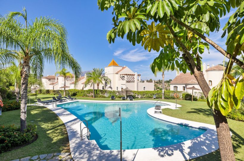 House - Townhouse for sale in El Paraiso
