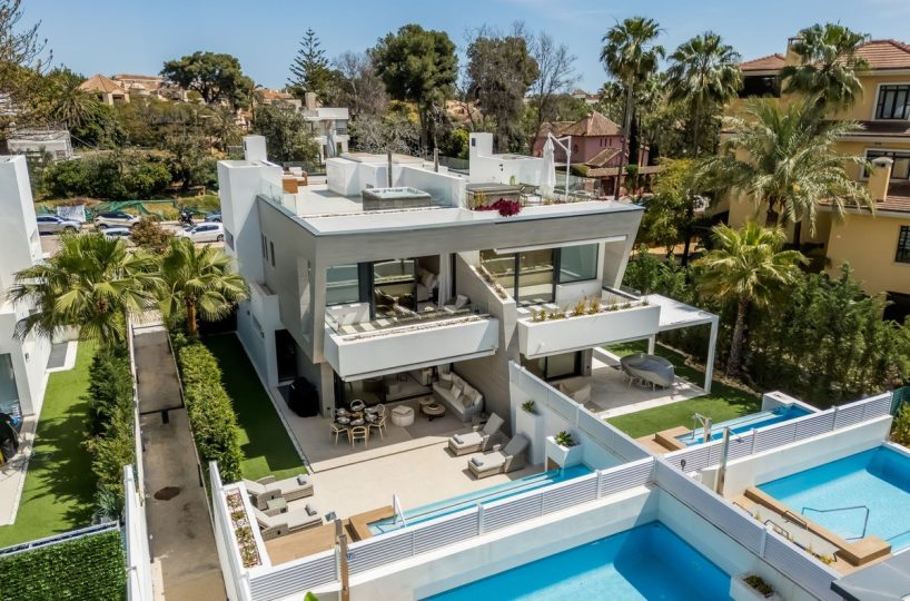 House - Detached Villa for sale in Puerto Banús