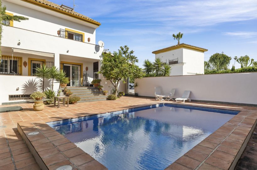 House - Semi-Detached House for sale in San Pedro de Alcántara
