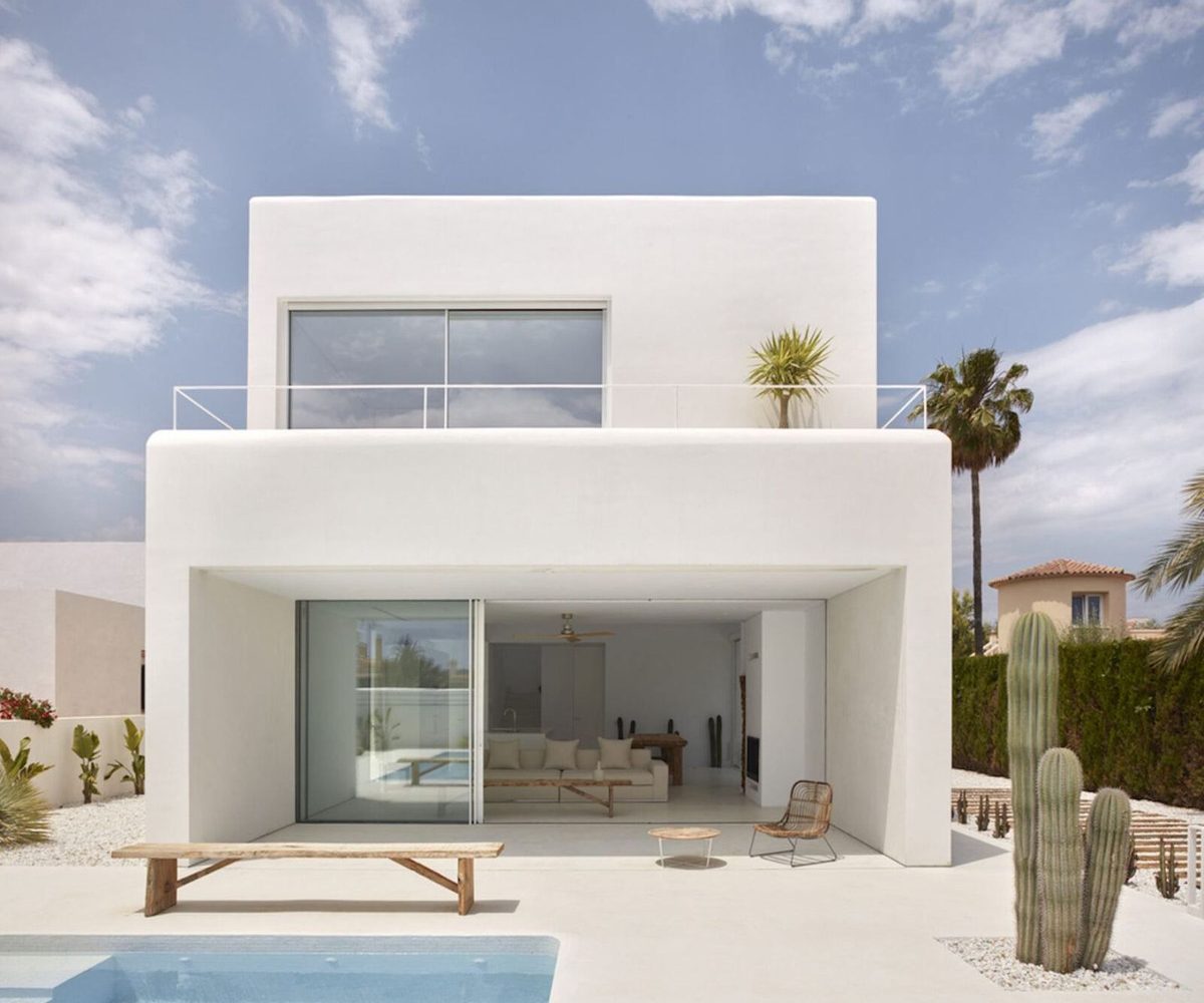 House - Detached Villa for sale in Estepona