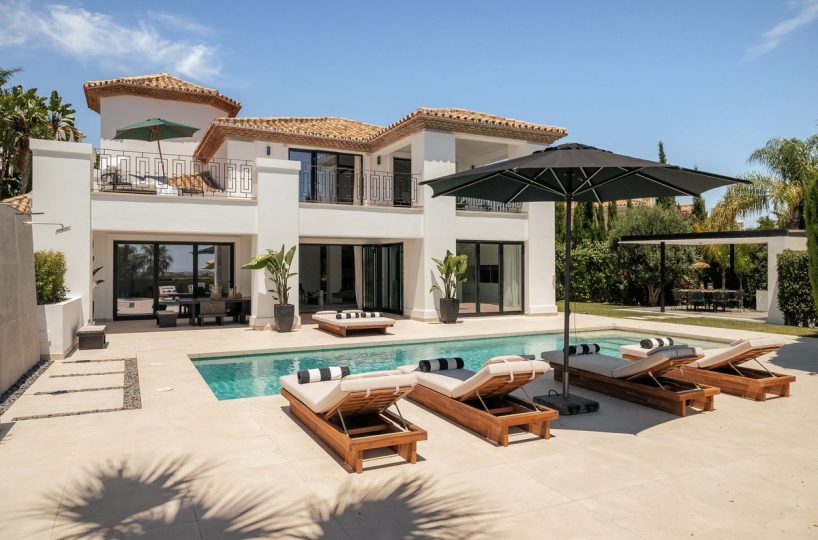 House - Detached Villa for sale in Nueva Andalucía