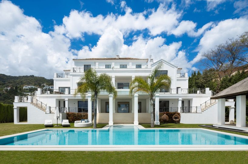House - Detached Villa for sale in Benahavís