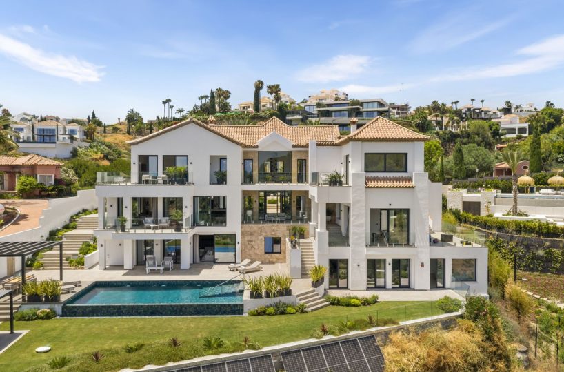 House - Detached Villa for sale in Los Flamingos