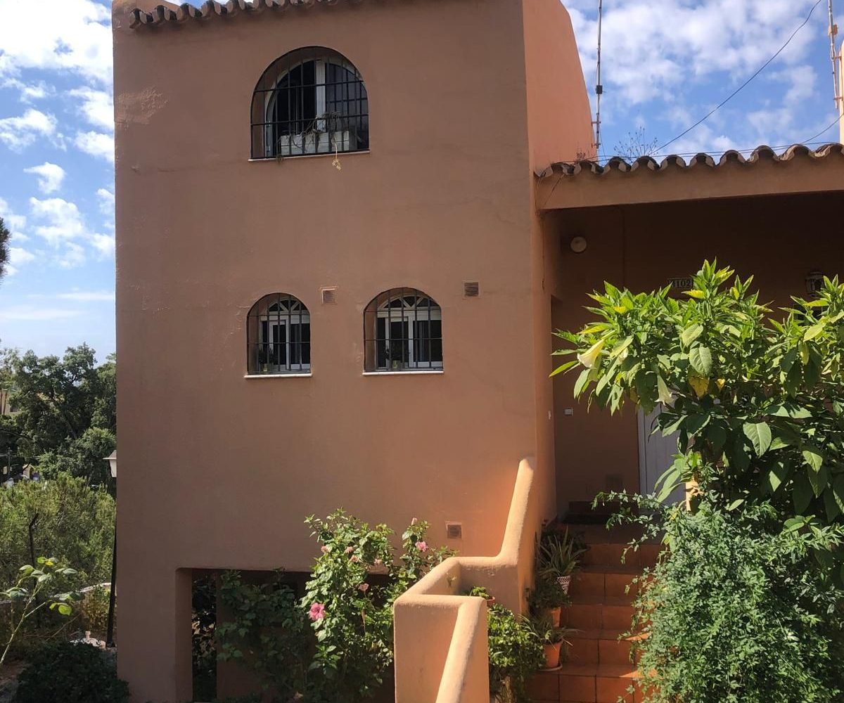 Apartment - Ground Floor Apartment for sale in Estepona