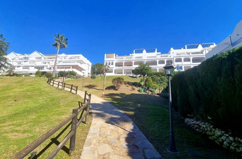 Apartment - Middle Floor Apartment for sale in La Quinta