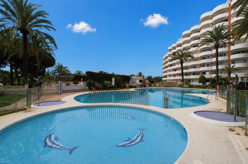 Apartment - Middle Floor Apartment for sale in Marbesa
