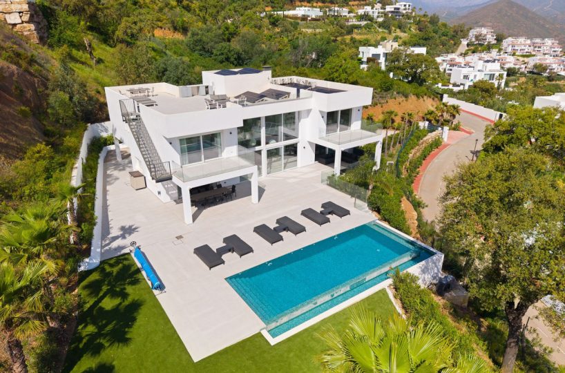 House - Detached Villa for sale in La Mairena