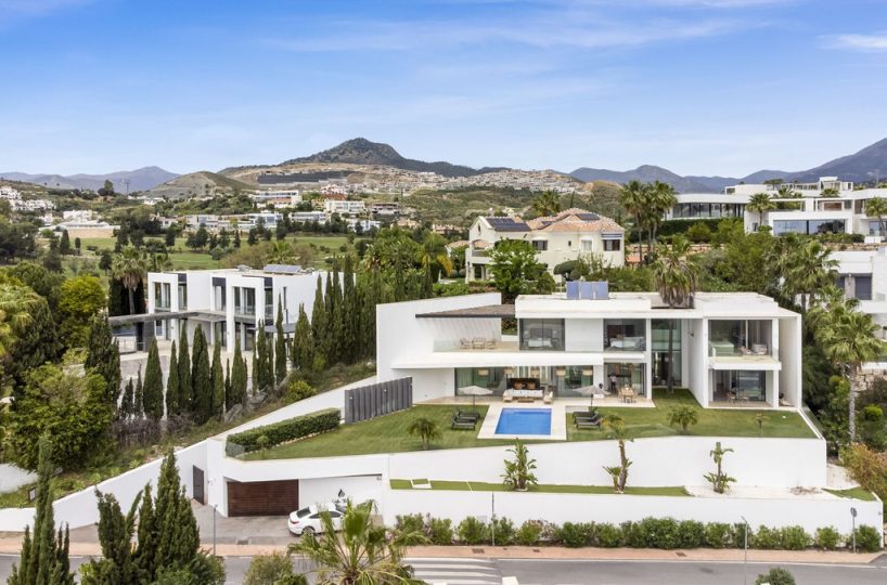 House - Detached Villa for sale in Benahavís