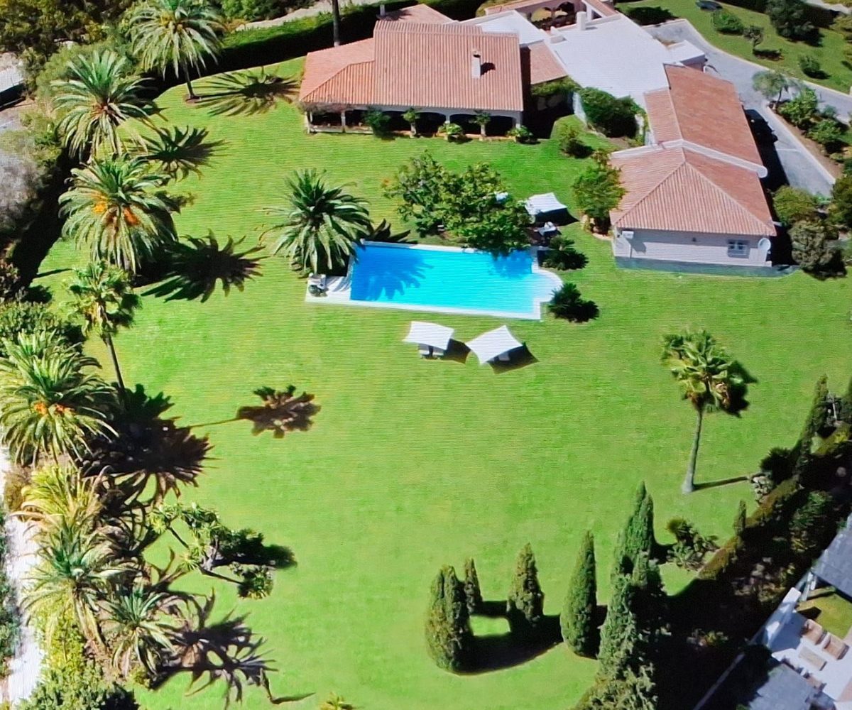 House - Detached Villa for sale in La Quinta