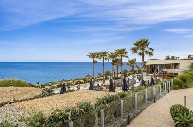 Apartment - Ground Floor Apartment for sale in Estepona